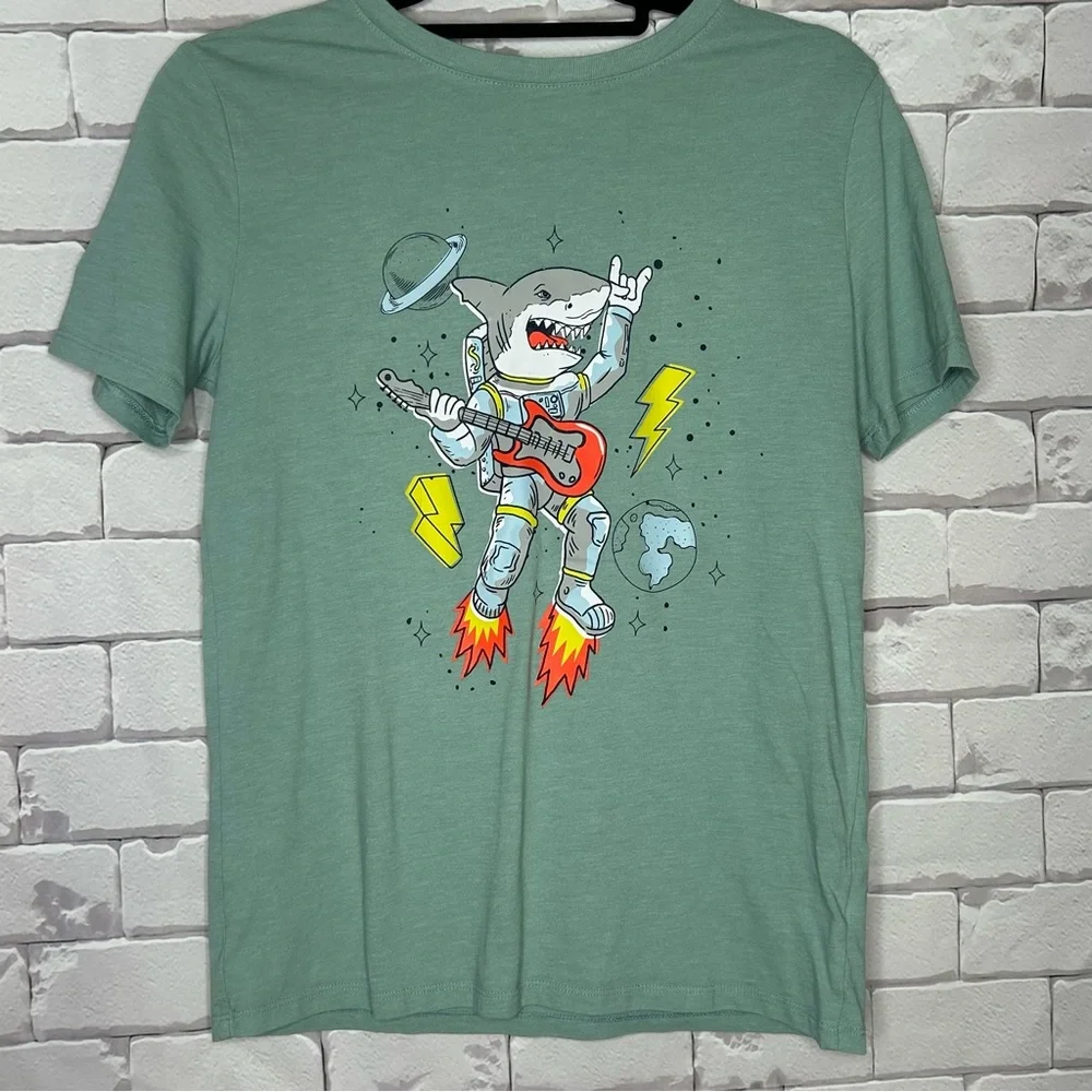 Cat & Jack Boys Green Shark Rock Astronaut Tee Shirt Size XL (16)